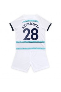 Chelsea Cesar Azpilicueta #28 Babyklær Borte Fotballdrakt til barn 2022-23 Korte ermer (+ Korte bukser)